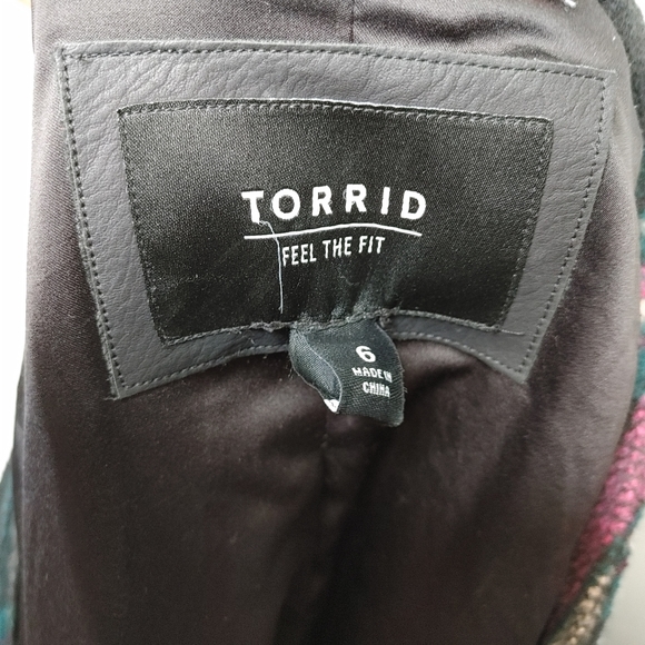 TORRID Plaid Wool Coat Size 6 (6X) - Picture 8 of 14